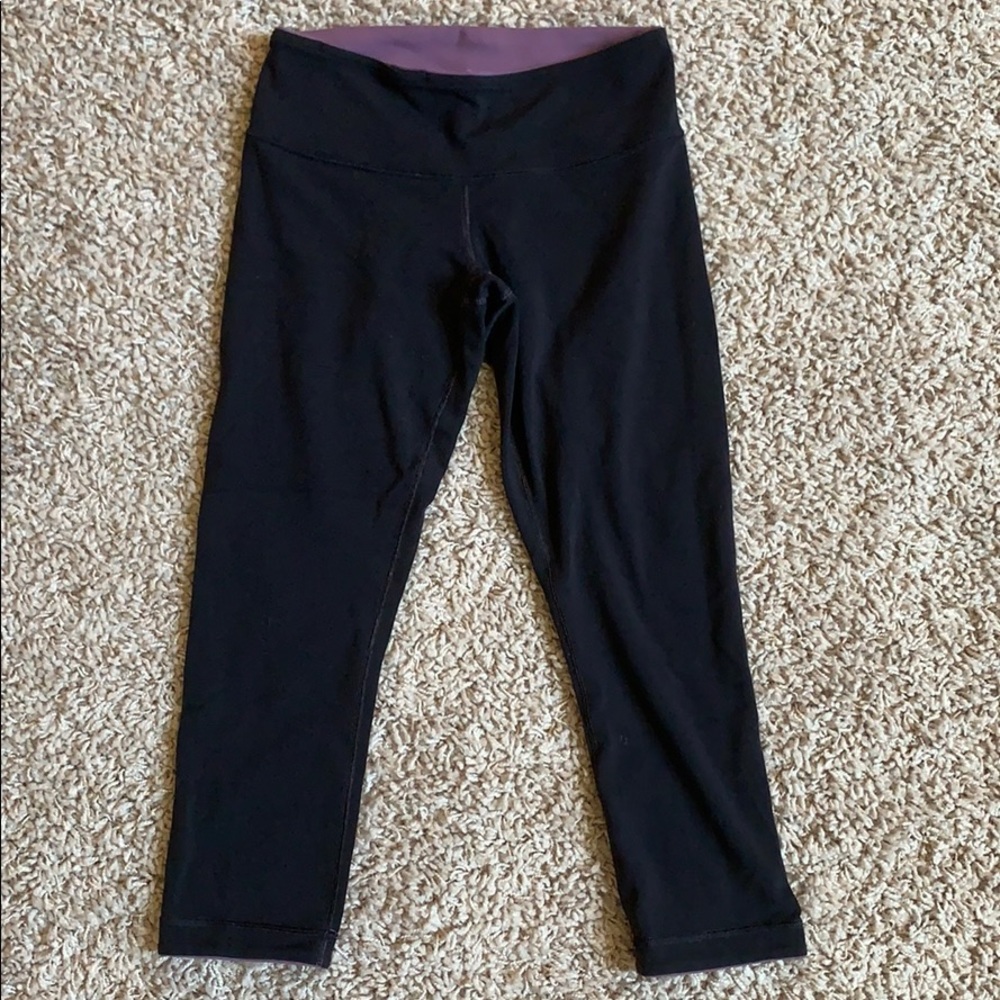 Reversible Cropped Luluemon leggings purple->black
